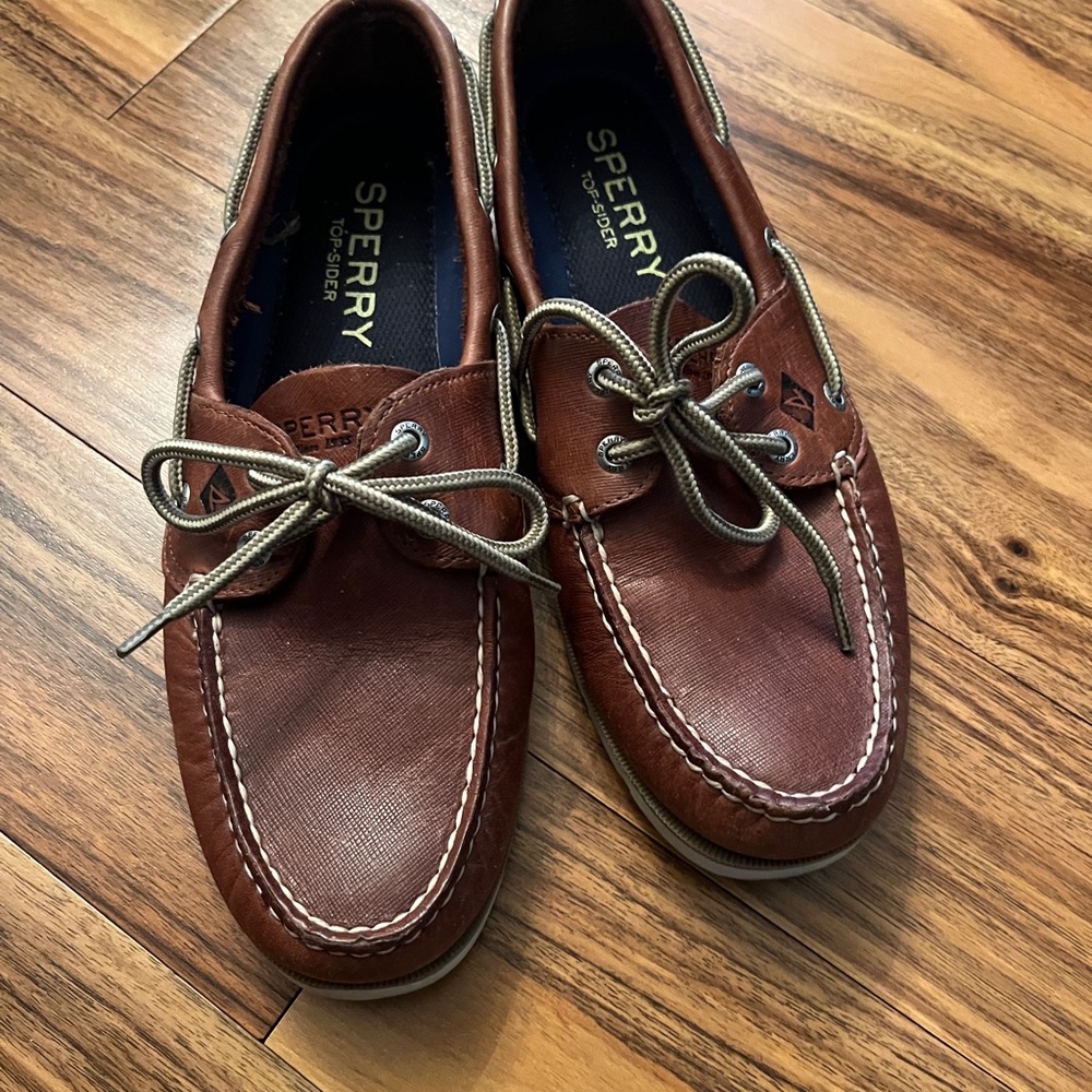 Sperry Brown Boat Shoes Classic Moccasin Style